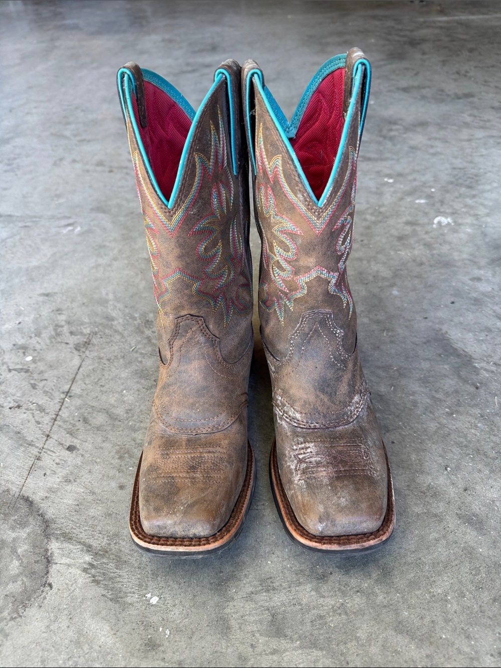 Ariat Brown Leather Cowboy Boots with Turquoise Accent
